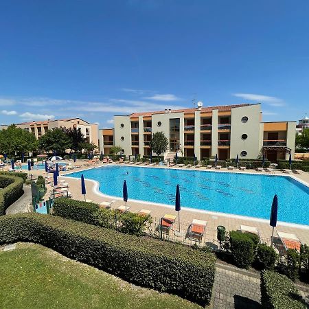 Villaggio Ai Ginepri - Agenzia Cocal Каорле Екстер'єр фото
